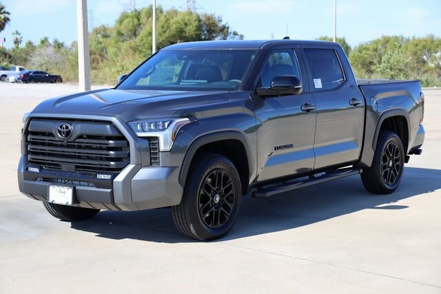 2026 Toyota Tundra Limited photo 3