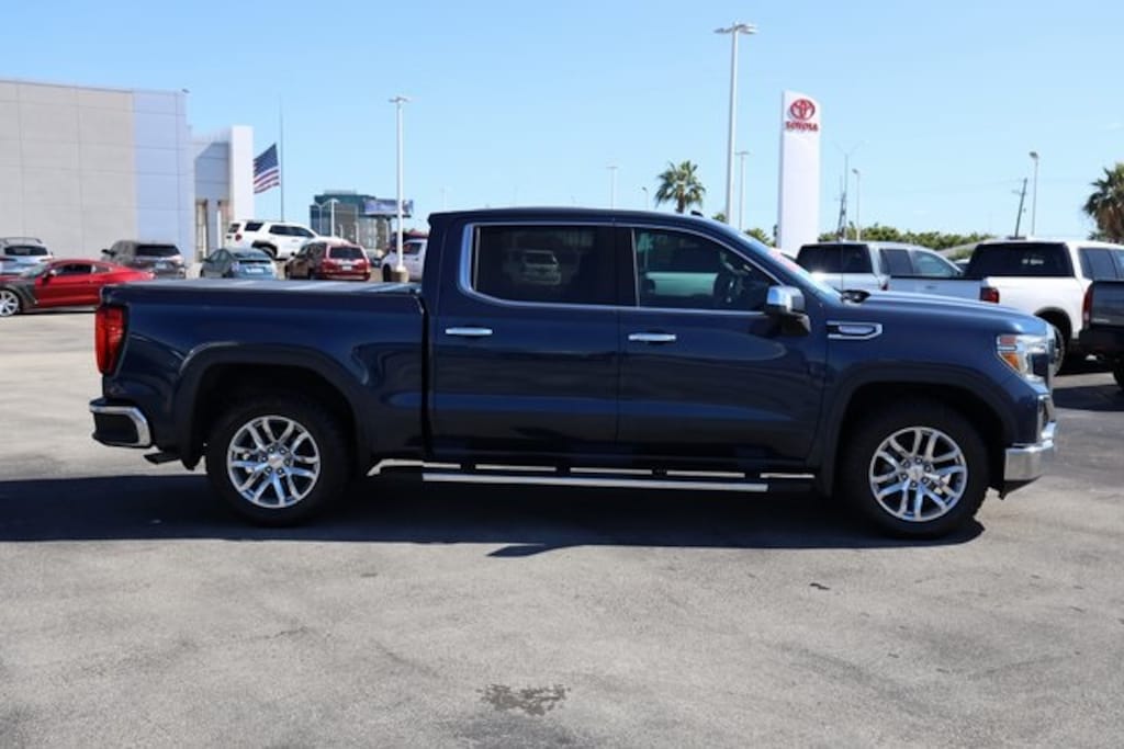 Used 2020 GMC Sierra 1500 SLT Truck
