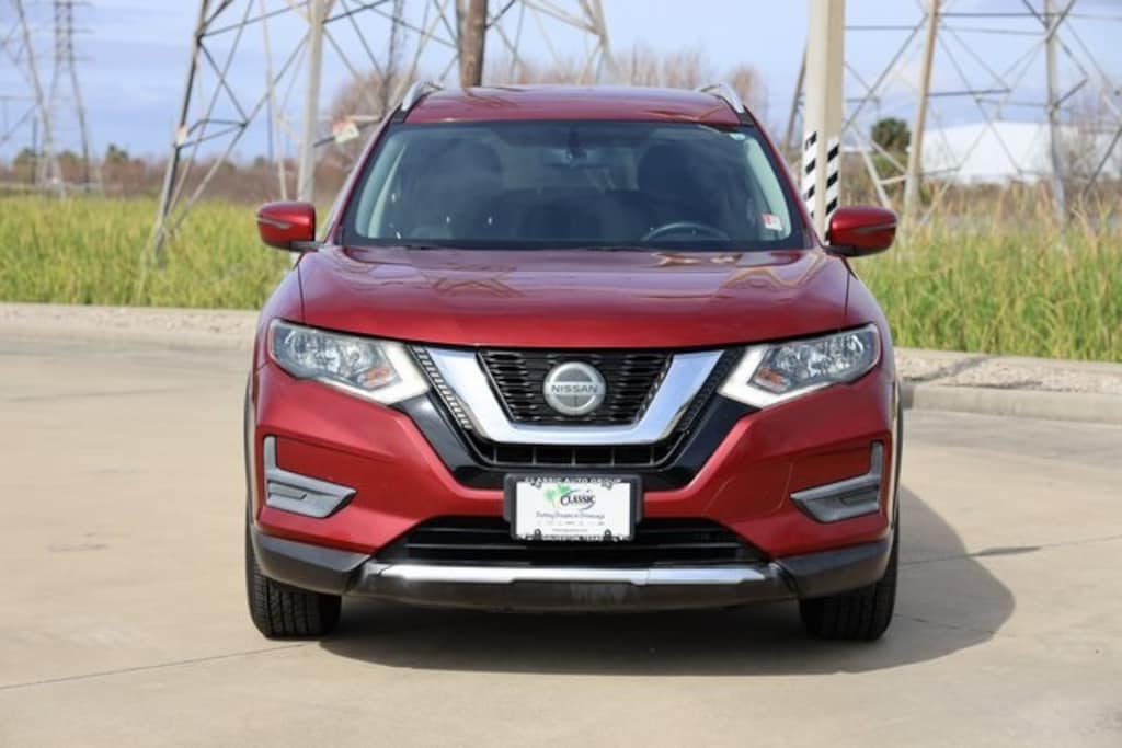 Used 2018 Nissan Rogue SV SUV