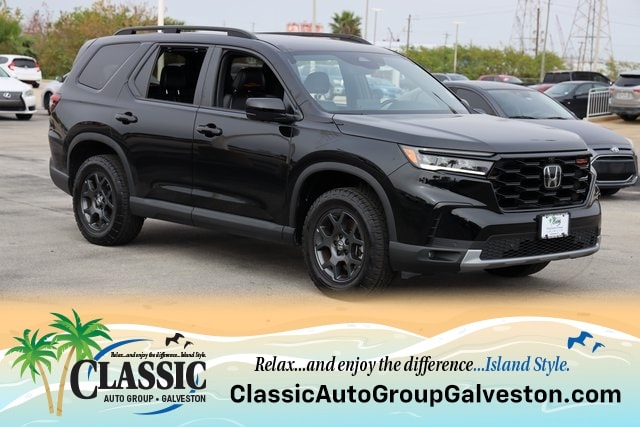 2025 Honda Pilot TrailSport's photo