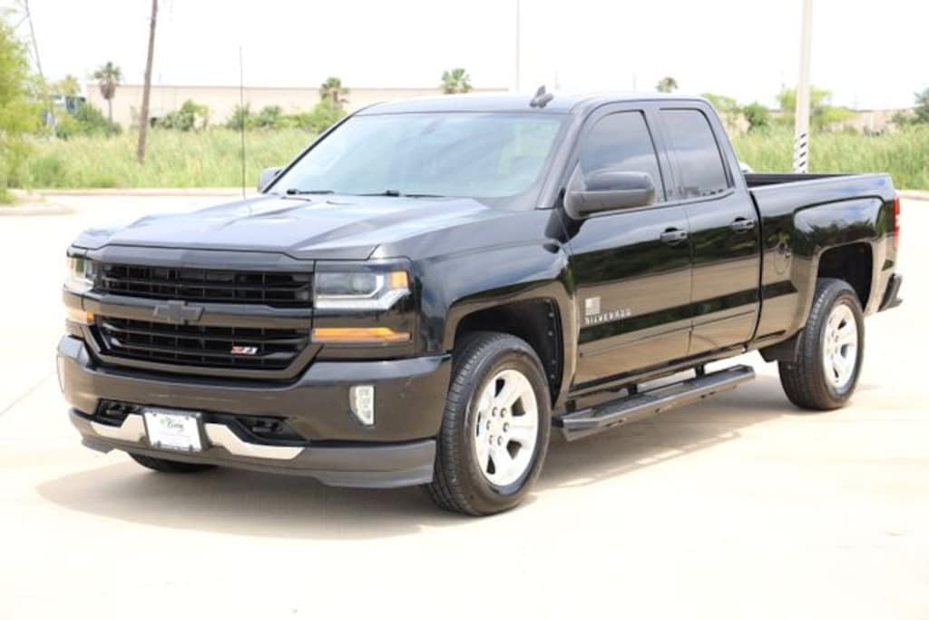 Used 2017 Chevrolet Silverado 1500 LT Truck