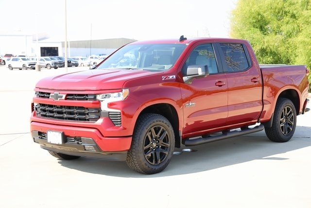 2025 Chevrolet Silverado 1500 RST photo 3