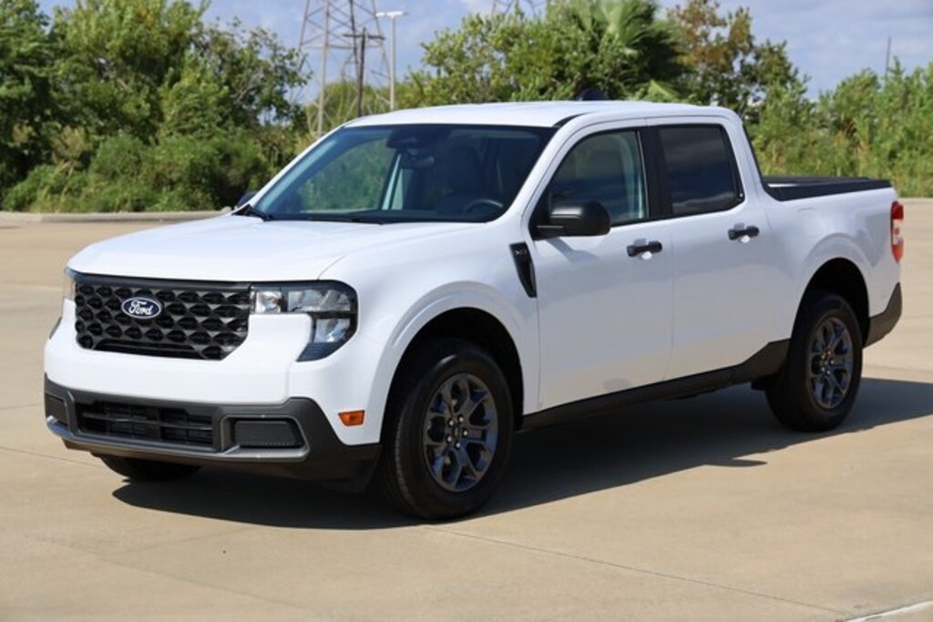 New 2025 Ford Maverick XLT Truck SuperCrew
