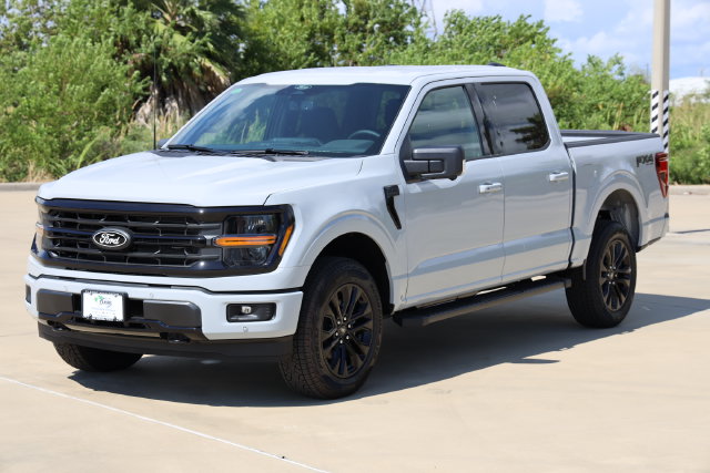 New 2026 Ford F-150 XLT Truck SuperCrew Cab