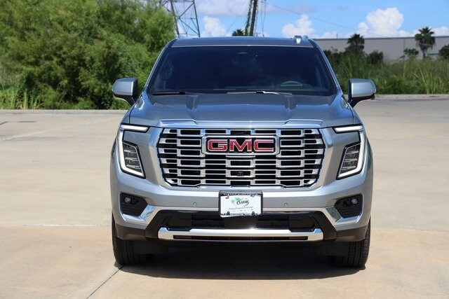2026 Gmc Yukon XL Denali photo 2