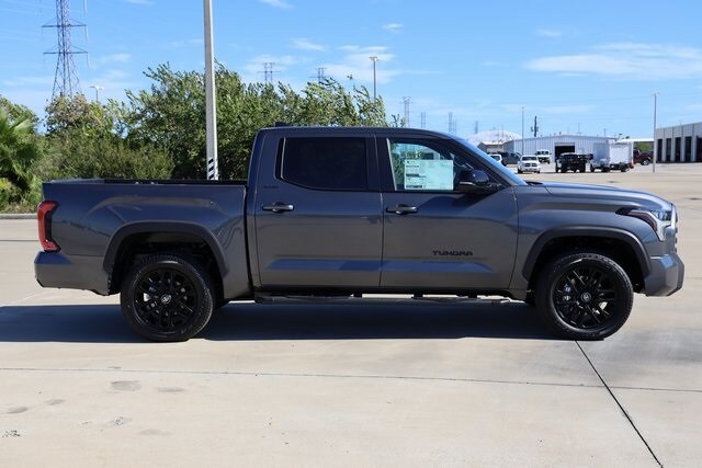 2026 Toyota Tundra Limited photo 4