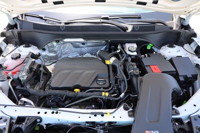 2026 Chevrolet Trax LS - Photo 10