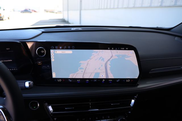 2026 Chevrolet Traverse LT - Photo 17