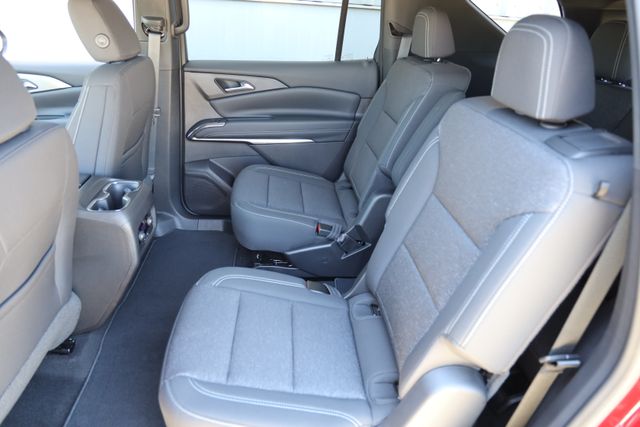 2026 Chevrolet Traverse LT - Photo 13