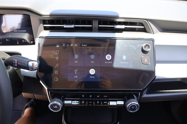 2027 Chevrolet Bolt LT - Photo 18