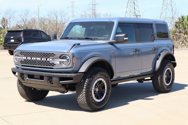 2025 Ford Bronco Badlands photo 3