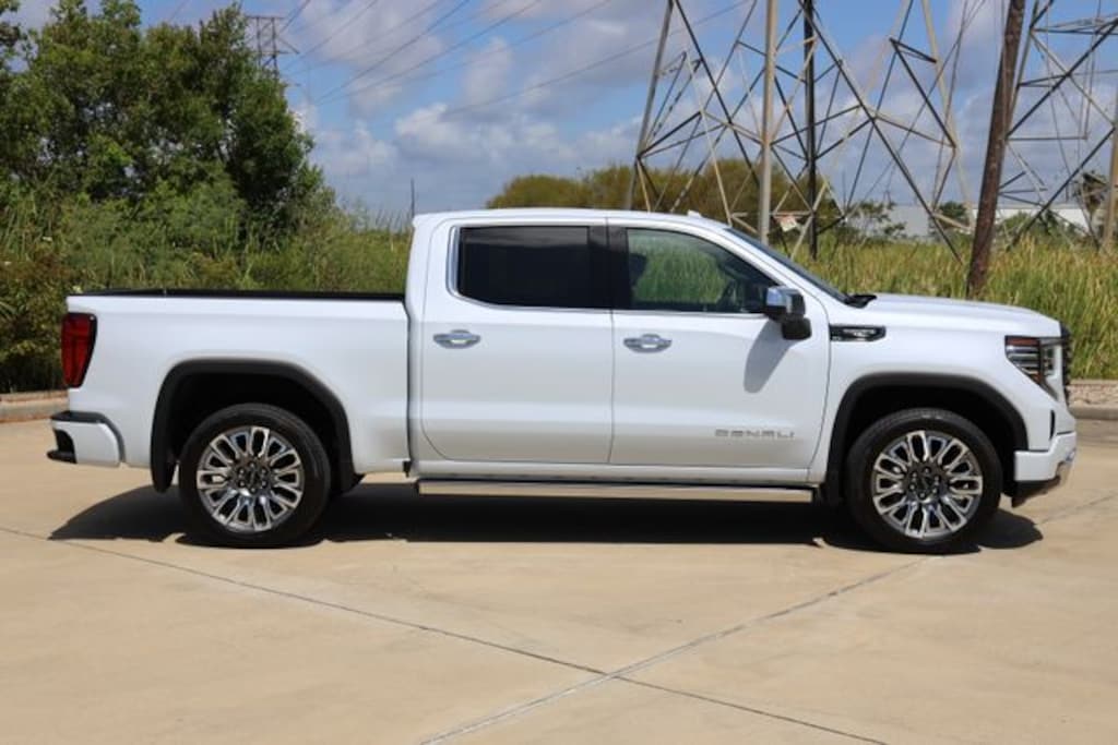 New 2026 GMC Sierra 1500 Denali Ultimate Truck Crew Cab