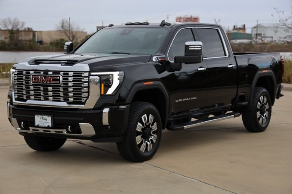 New 2026 GMC Sierra 2500 HD Denali Truck Crew Cab