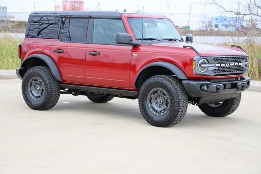 New 2025 Ford Bronco Badlands SUV