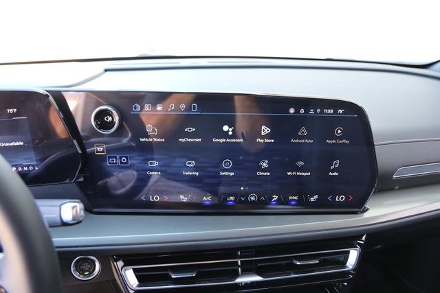 2026 Chevrolet Traverse LT - Photo 18