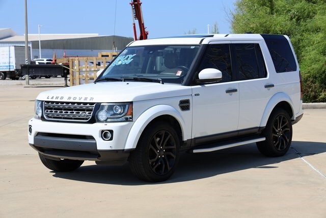 2016 Land Rover LR4 HSE photo 3