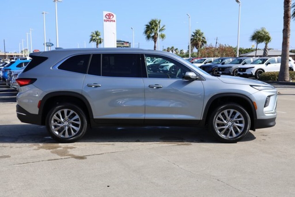 New 2026 Buick Enclave Preferred SUV