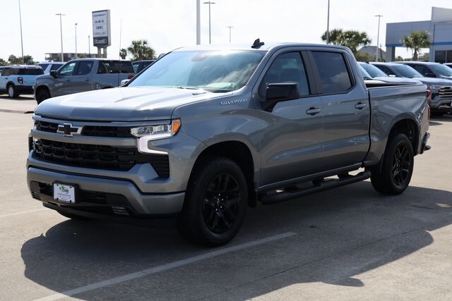 2026 Chevrolet Silverado 1500 RST photo 3