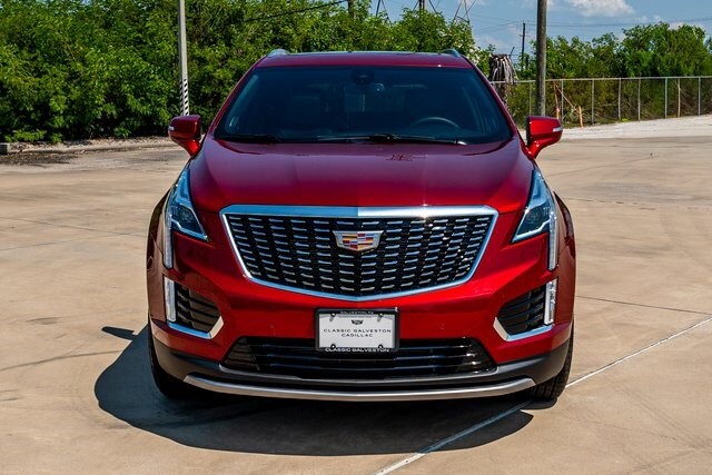 2025 Cadillac XT5 Premium Luxury photo 2