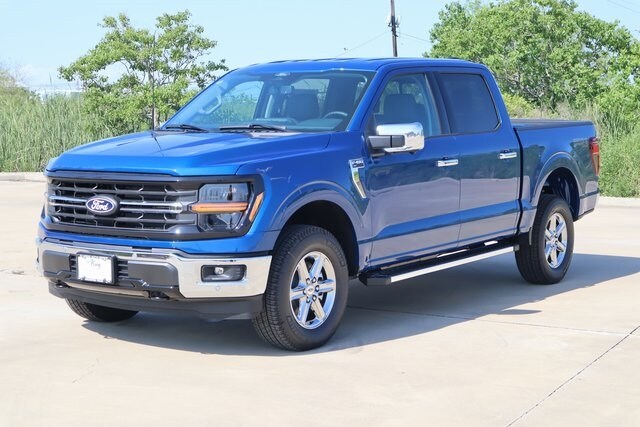 2025 Ford F-150 XLT photo 3