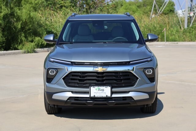 2026 Chevrolet Trailblazer LT photo 2