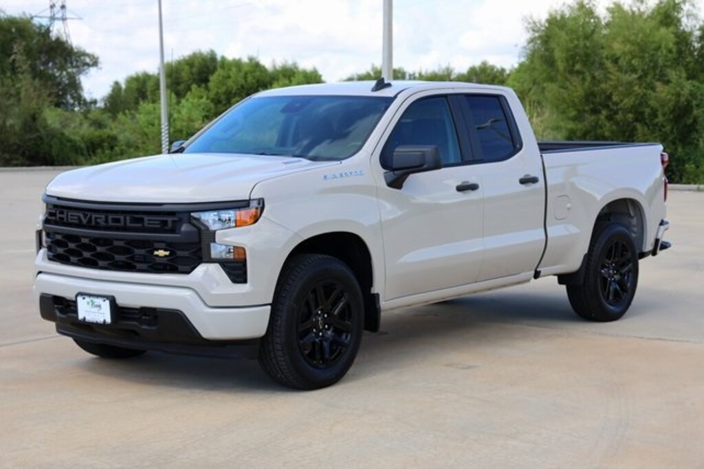 New 2026 Chevrolet Silverado 1500 Custom Truck Double Cab