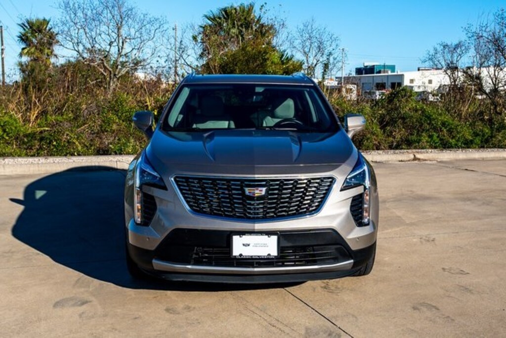 Used 2022 Cadillac XT4 Premium Luxury SUV