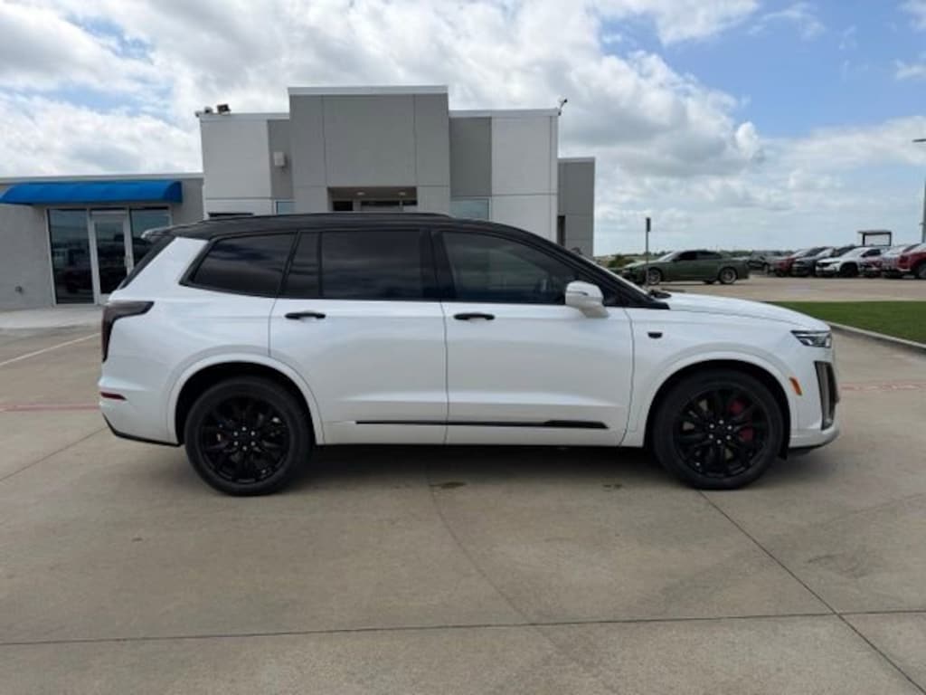Used 2023 CADILLAC XT6 Sport SUV
