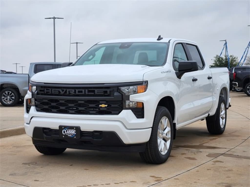 New 2026 Chevrolet Silverado 1500 Custom Truck