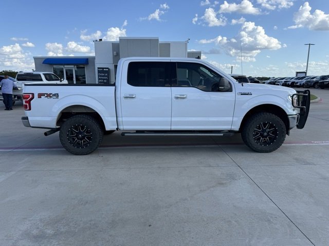 2019 Ford F-150 XLT photo 2