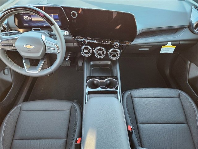 2025 Chevrolet Blazer EV photo 2