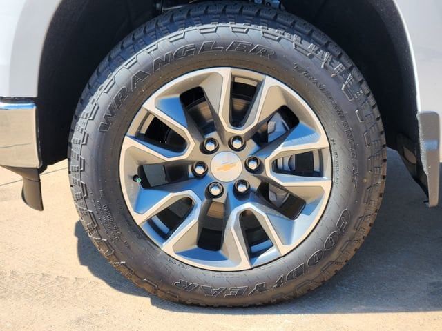 2026 Chevrolet Silverado 1500 LT - Photo 10