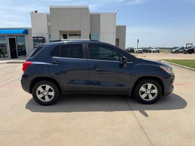 Used 2019 Chevrolet Trax LT with VIN 3GNCJLSB1KL307250 for sale in Cleburne, TX