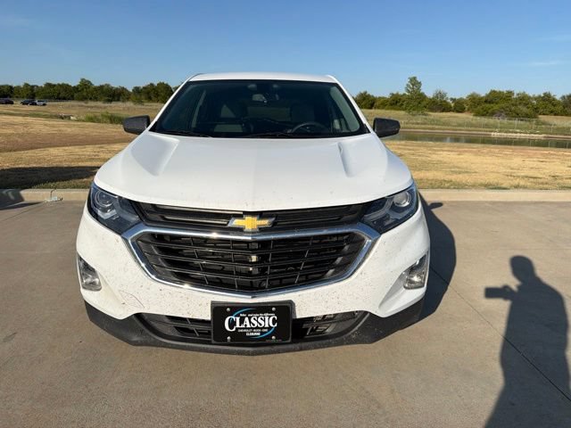 Used 2019 Chevrolet Equinox LS with VIN 3GNAXHEV7KS523182 for sale in Cleburne, TX