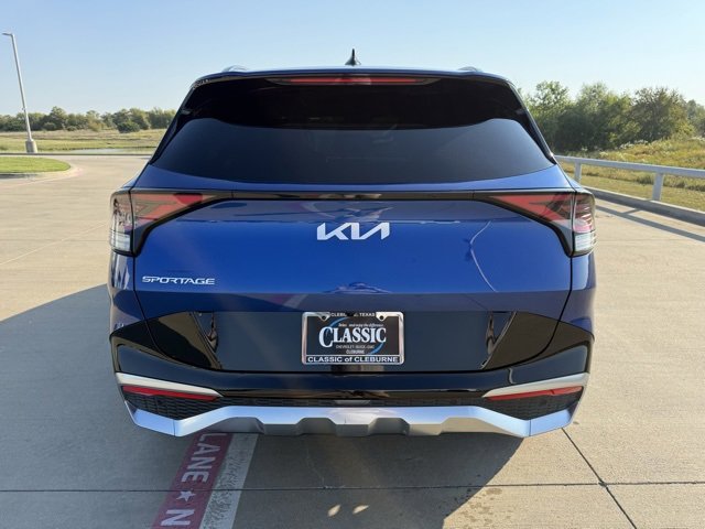 2023 Kia Sportage photo 3