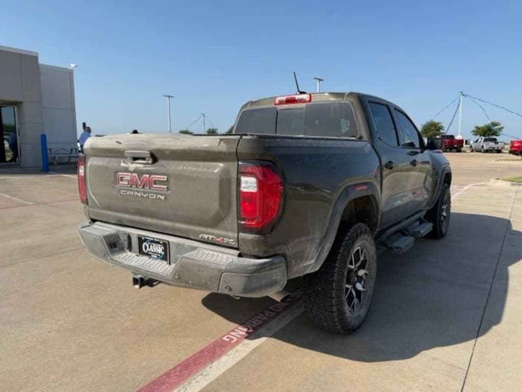 Used 2024 GMC Canyon AT4X Truck Crew Cab