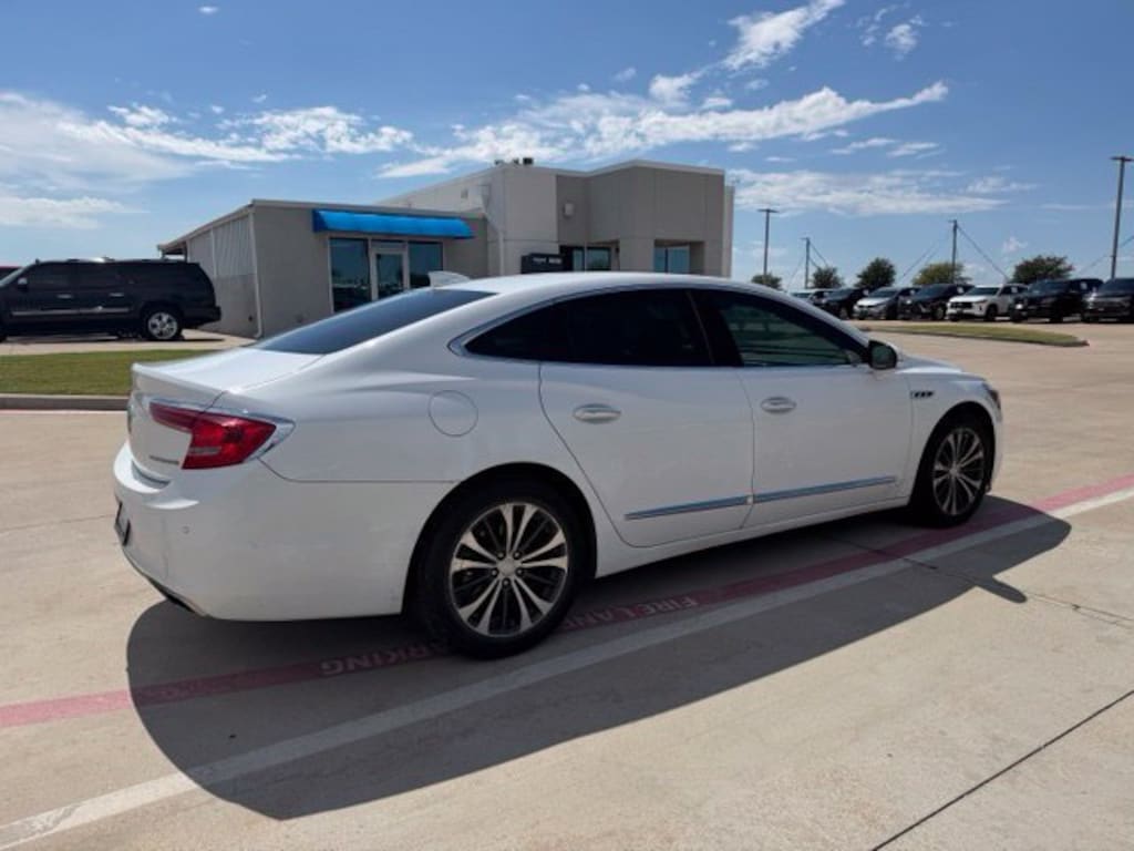 Used 2017 Buick LaCrosse Essence Sedan