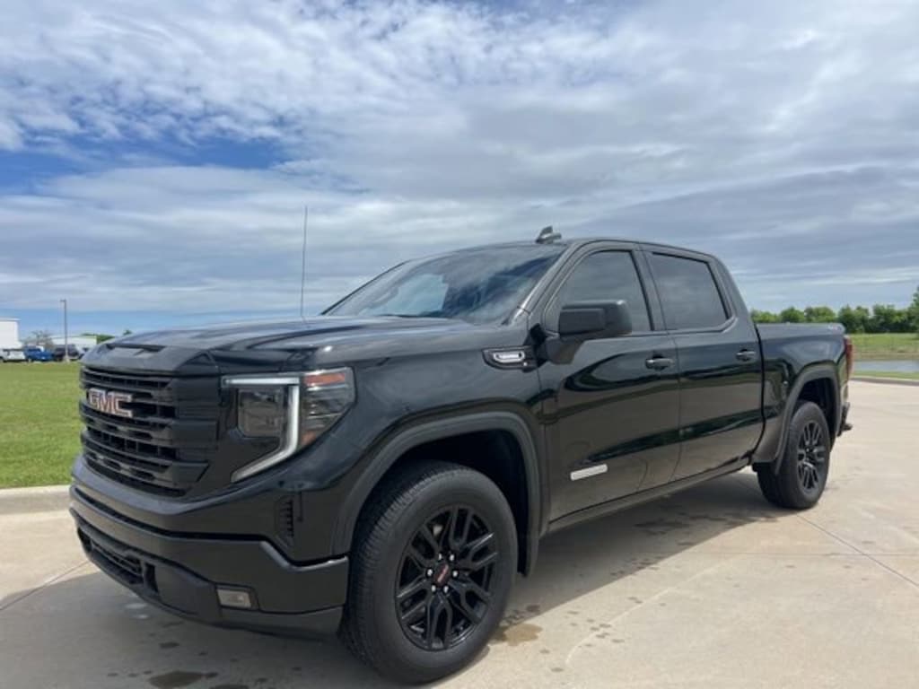 Used 2025 GMC Sierra 1500 Elevation w/3SB Truck Crew Cab