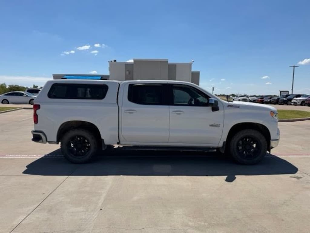Used 2023 Chevrolet Silverado 1500 LT w/1LT Truck Crew Cab