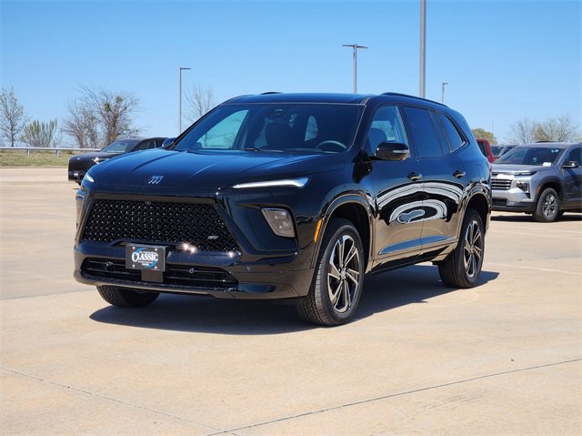 2025 Buick Enclave Sport Touring photo 3