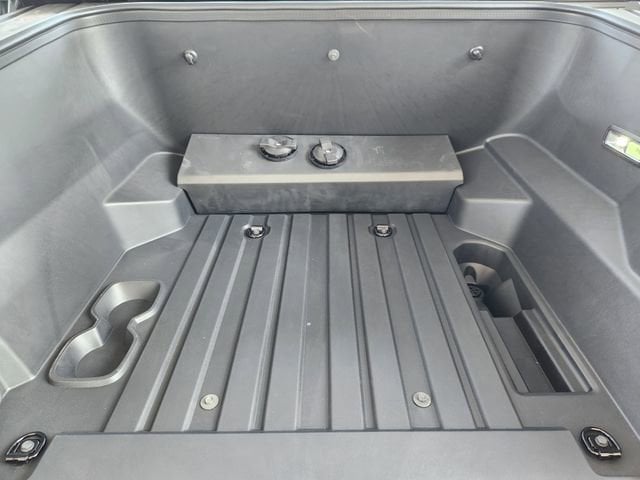 2026 Chevrolet Silverado EV LT - Photo 22