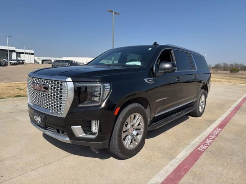 Used 2021 GMC Yukon XL Denali SUV