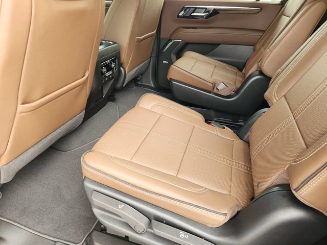2026 Chevrolet Suburban High Country - Photo 20