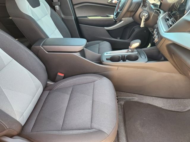 2026 Chevrolet Trax RS - Photo 12