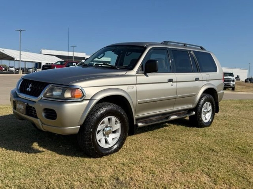 Used 2003 Mitsubishi Montero Sport XLS SUV