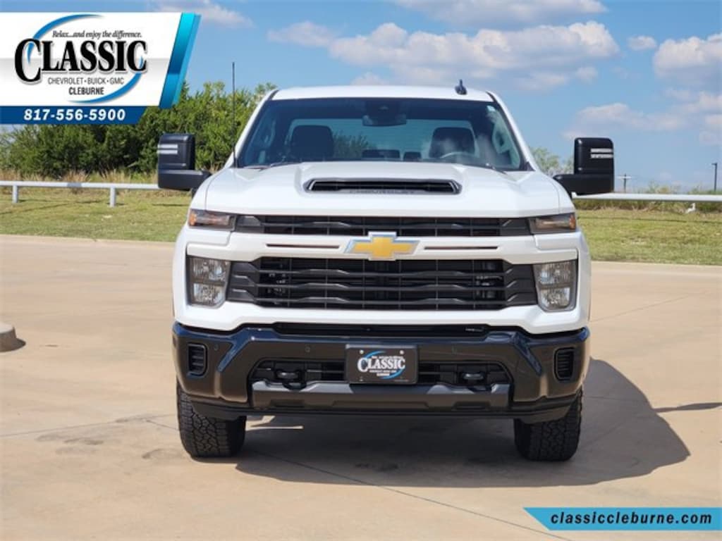 Used 2025 Chevrolet Silverado 2500 HD Custom Truck