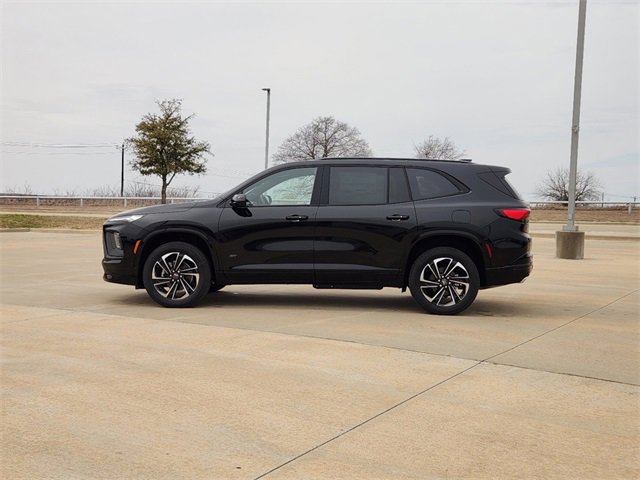2025 Buick Enclave Sport Touring photo 4
