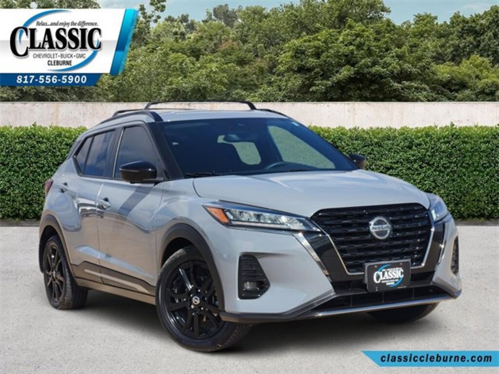 Used 2021 Nissan Kicks SR