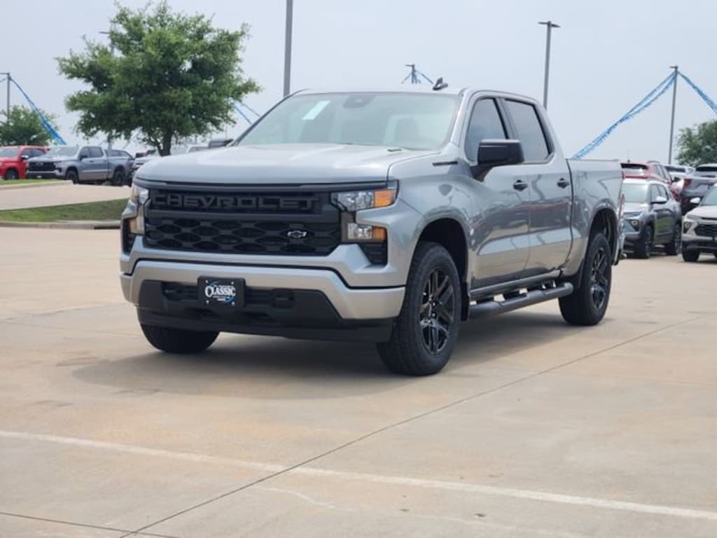New 2026 Chevrolet Silverado 1500 Custom Truck