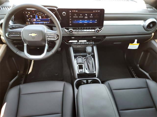 2026 Chevrolet Colorado LT photo 2